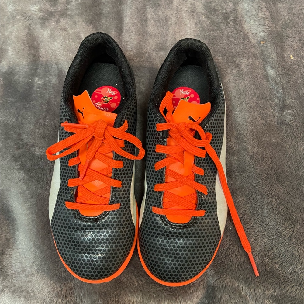 Boys Puma Soccer Shoes